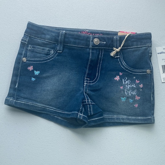 Wallflower embroidered butterfly be you tiful jean short girls 5 - Picture 16 of 17